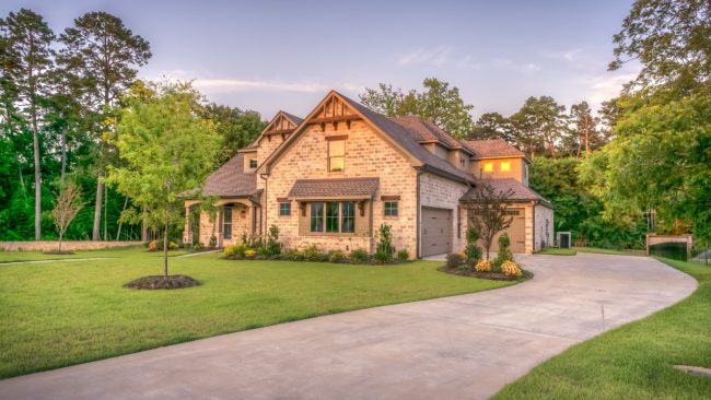 Should I buy for cash or should I use a mortgage?